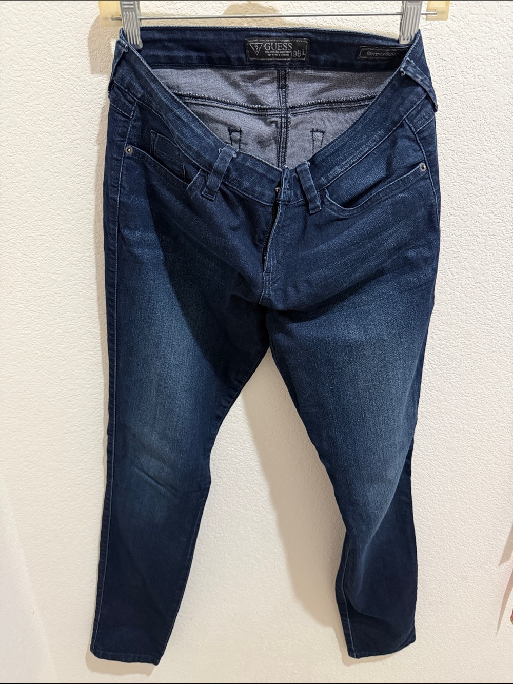 GUESS Dark Blue Straight Jeans Britney Skinny